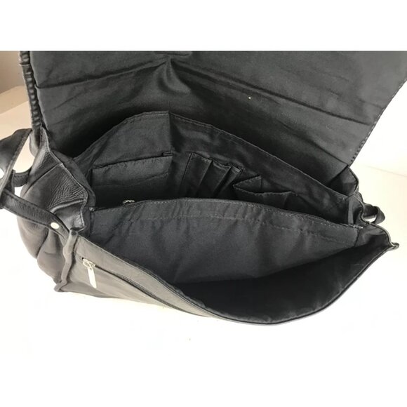 Wilsons Leather Unisex Black Inner Dividers Snap Crossbody Strap Messenger‎ Bag - Picture 8 of 10
